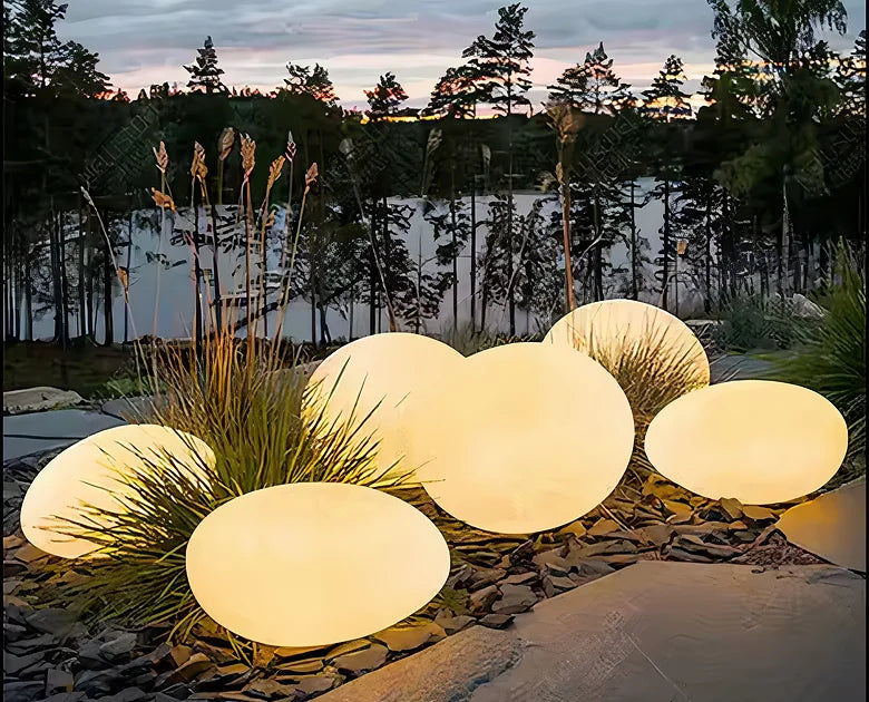 BBGP90015 | Garden Pebble Lamp