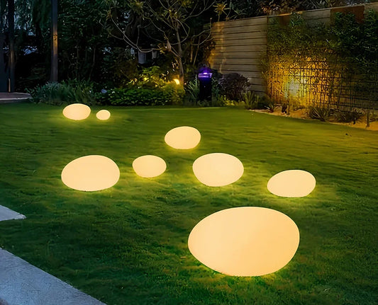 BBGP90015 | Garden Pebble Lamp