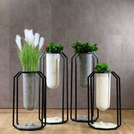 BBGP90028 | Deco Metal Plant Stand